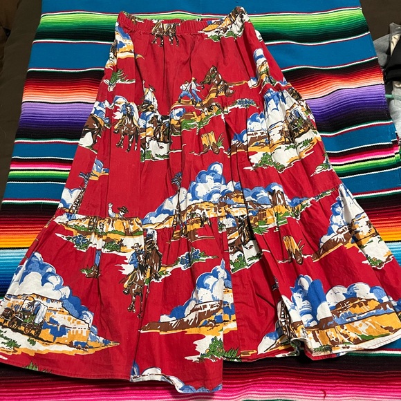 Dresses & Skirts - Vintage western cowboy print skirt